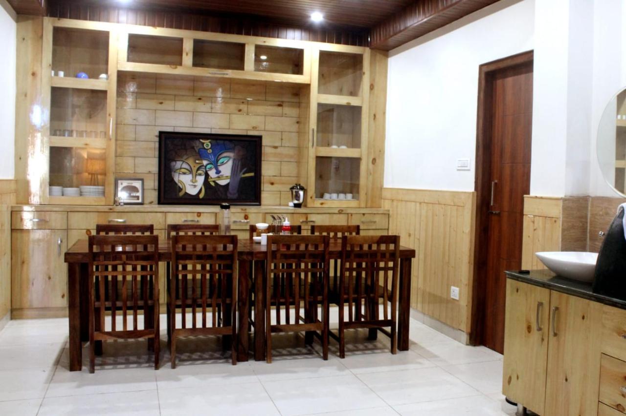 Him Aashrey B&B Homestay シムラー エクステリア 写真